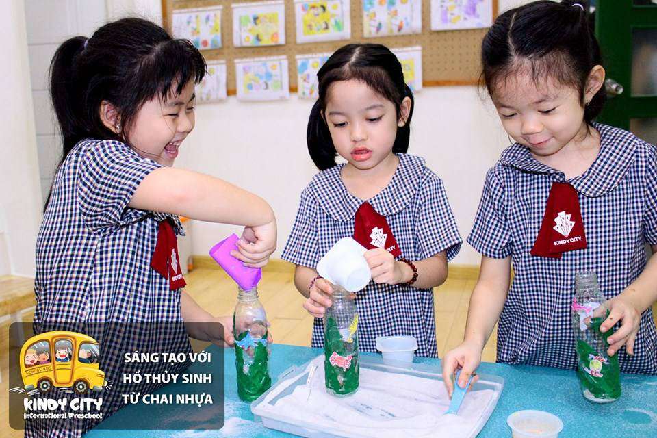sang tao voi ho thuy sinh tu chai nhua hinh 01