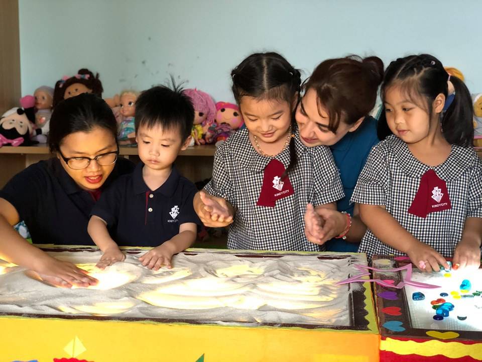 truong-mam-non-quoc-te-chuong-trinh-Creative-Curriculum