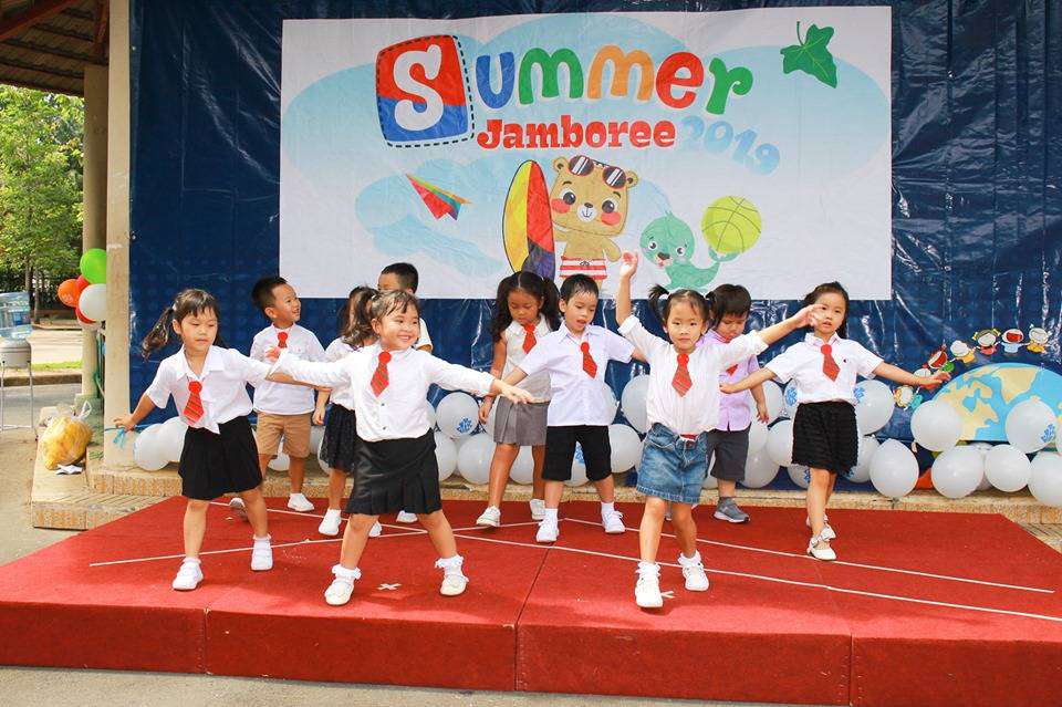 truong-mam-non-quoc-te-hoc-sinh-co-so-nguyen-duy-duong-choi-het-minh-tai-summer-jamboree-2019 truong-mam-non-quoc-te-hoc-sinh-co-so-nguyen-duy-duong-choi-het-minh-tai-summer-jamboree-2019