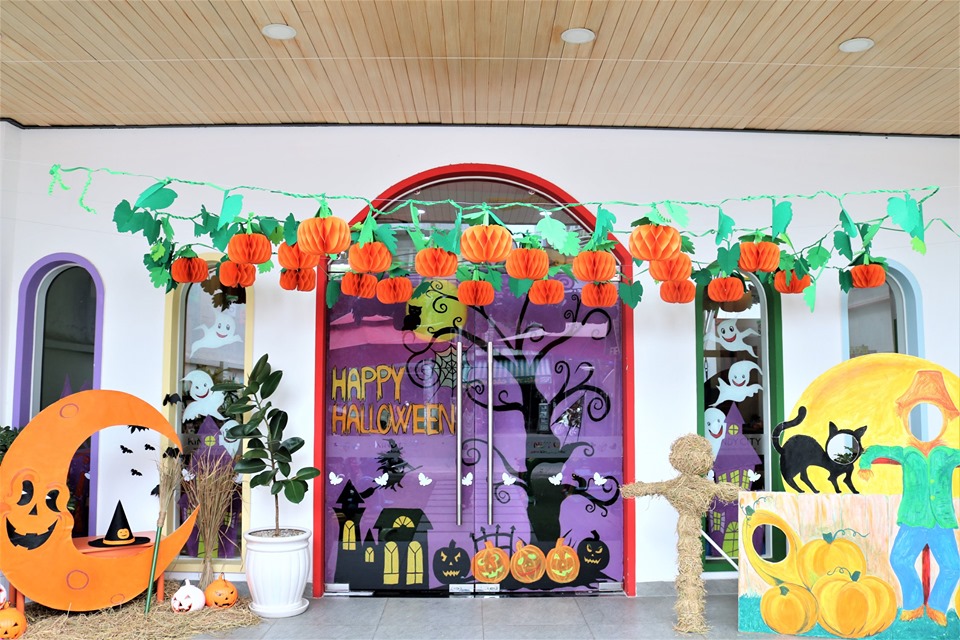 Không khí lễ hội Halloween