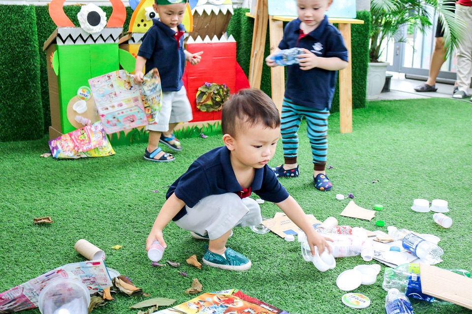 Trẻ khám phá chuỗi hoạt động “Go green with 3Rs”