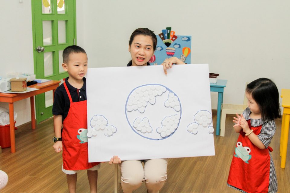 Tiết học Save The Earth cùng học sinh Kindy City