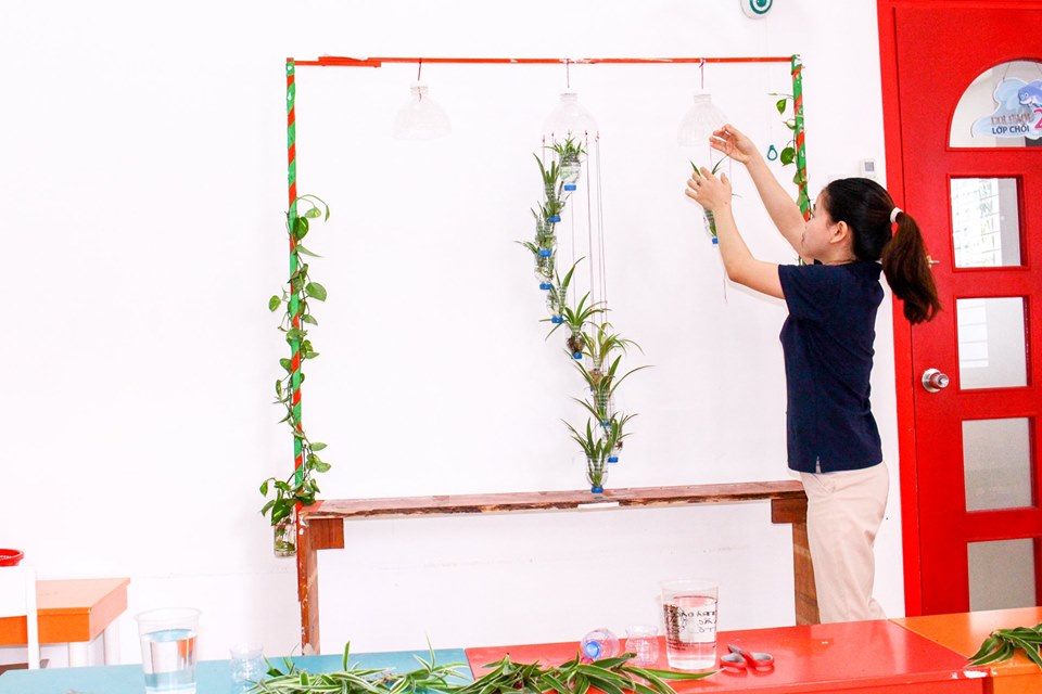 Học sinh Kindy City sáng tạo cùng cô giáo