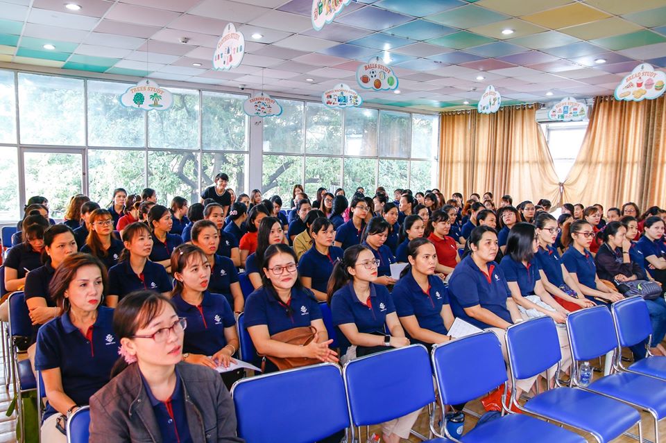 Tấp huấn nhân viên trường Mầm non Quốc tế Kindy City Tấp huấn nhân viên trường Mầm non Quốc tế Kindy City