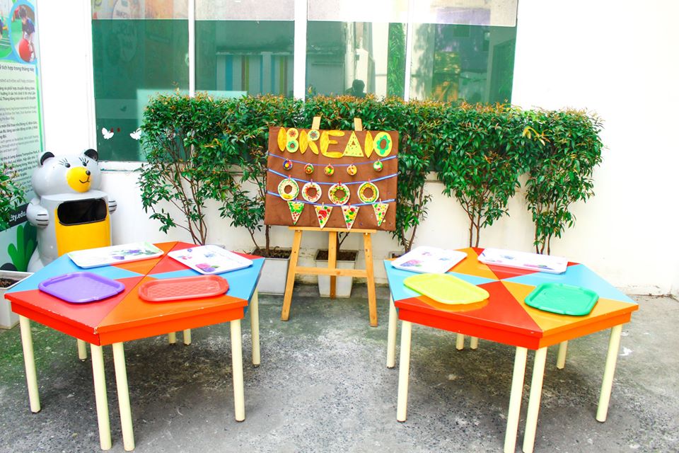 Chiếc bánh donut, pizza hay ly kem bằng vật liệu thủ công