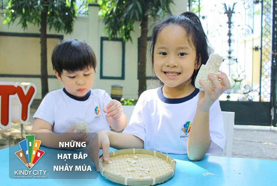 Hạt bắp nhảy múa