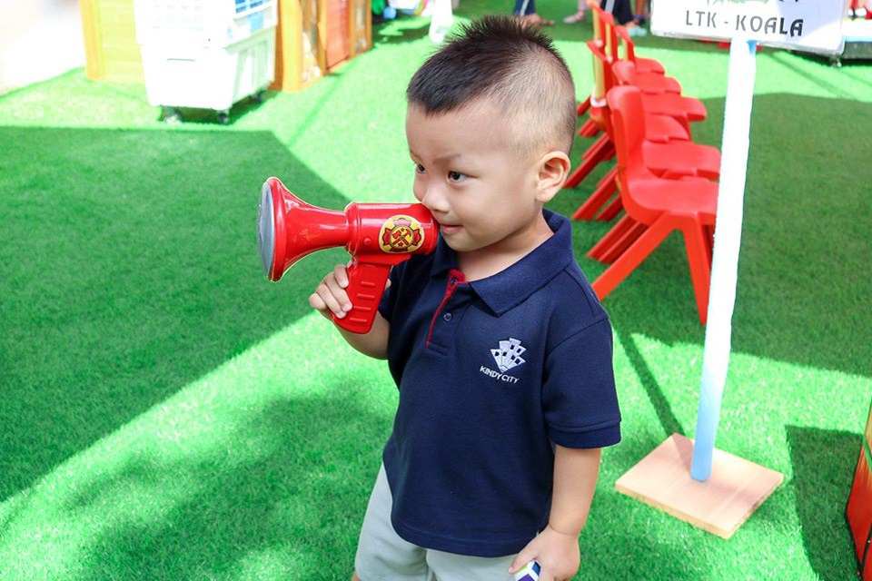 Đây là một trong những hoạt động trẻ yêu thích tại sân trường Kindy City