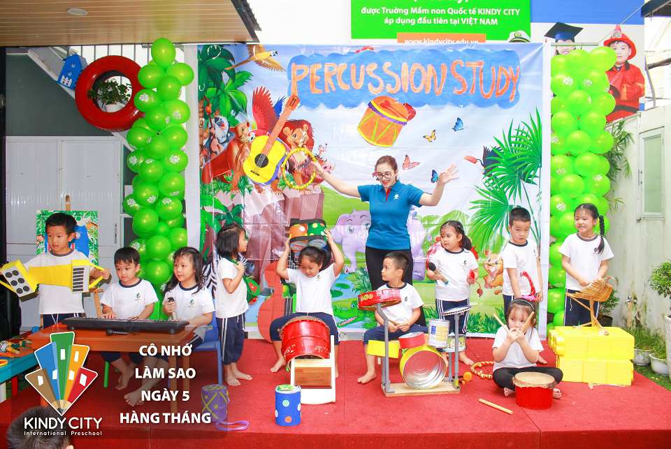 trong-mam-non-quoc-te-co-nho-lam-sao-ngay-5-hang-thang