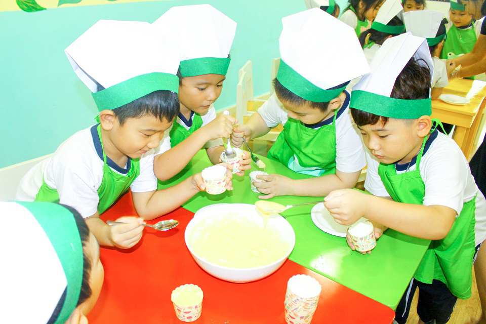 truong-mam-non-quoc-te-de-be-tro-lai-truong-an-toan-trong-mua-dich