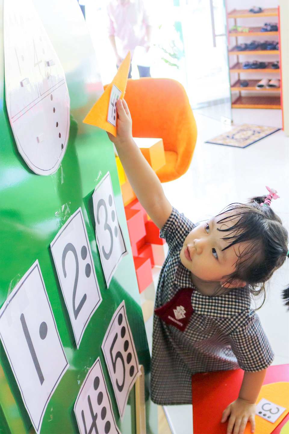 truong-mam-non-quoc-te-cung-be-kham-pha-chiec-thuyen-toan-hoc-kindy-city-nhe