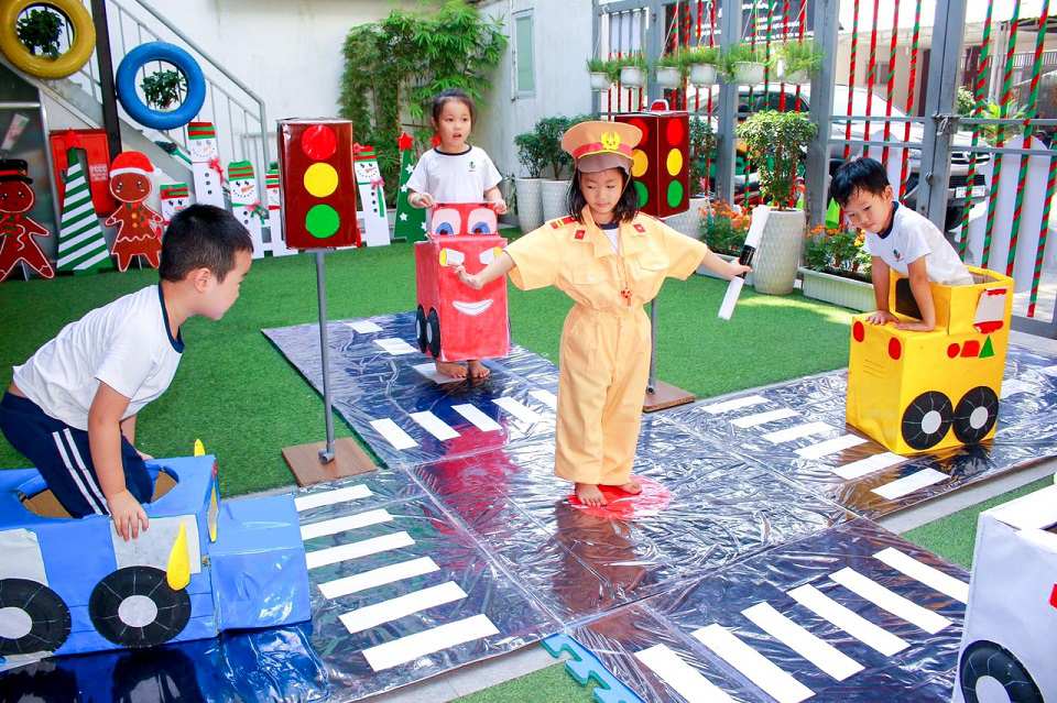 truong-mam-non-quoc-te-sam-vai-theo-chu-de-the-manh-cua-hoc-sinh-kindy-city