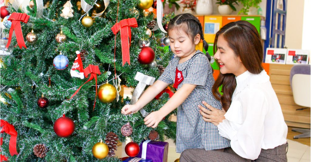 DIỄN VIÊN VÂN TRANG: “YÊU TÍNH THỰC TẾ CỦA NGÔI TRƯỜNG NÀY”