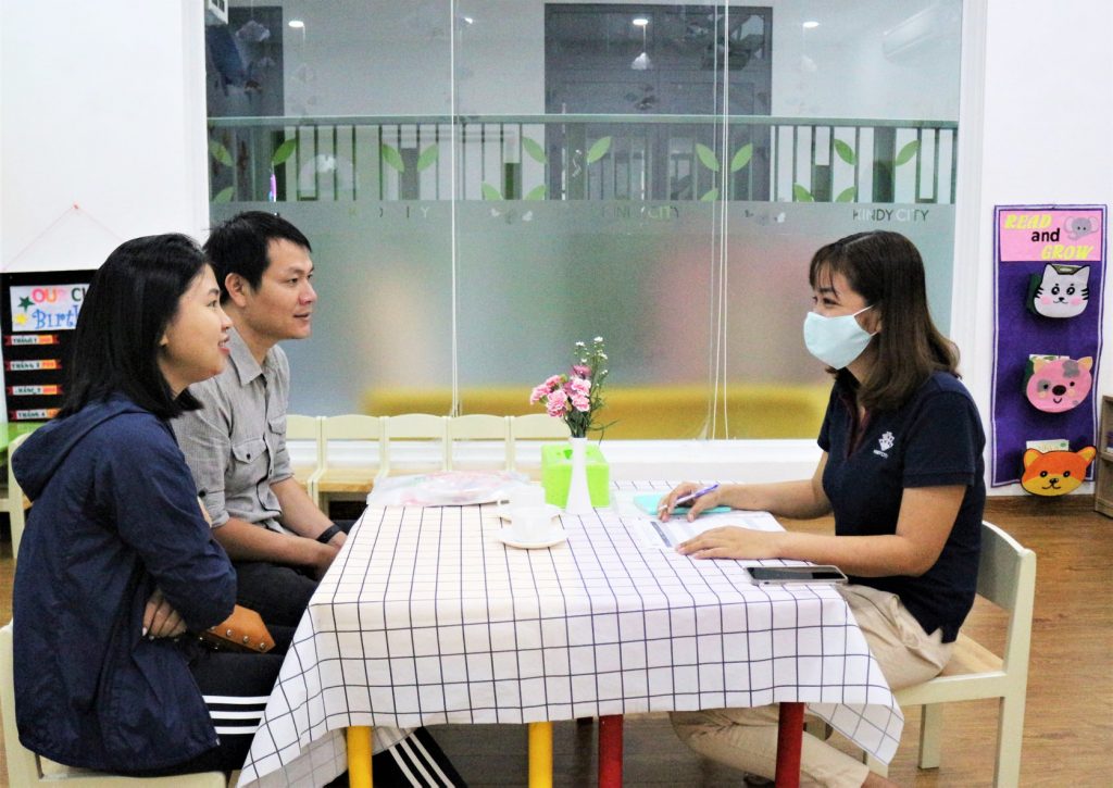 Nhiều phụ huynh đã mỉm cười sau cuộc họp