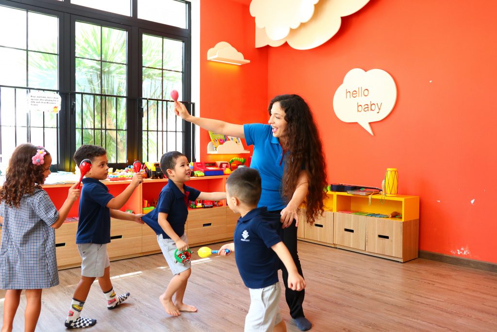 Chương trình Giáo dục Mầm non Quốc gia cùng Chương trình Creative Curriculum hiện đang áp dụng rộng rãi ở Hoa Kỳ và nhiều quốc gia tiên tiến khác