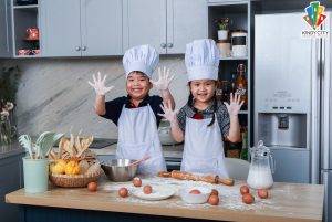 VÌ SAO HỌC SINH KINDY CITY CÓ KỸ NĂNG TỰ LẬP SỚM?